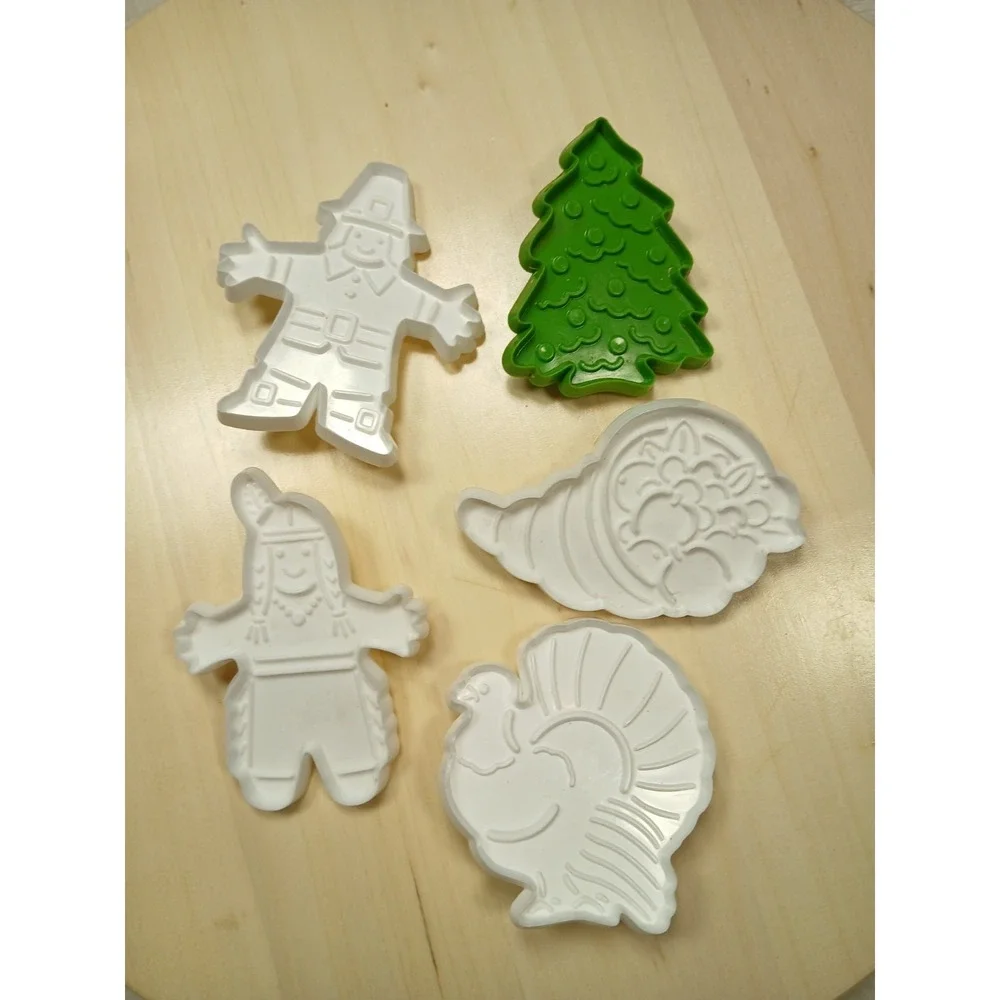 Vtg 5 Hutzler Lot Thanksgiving Fall Cookie Cutters Indian+ Christmas